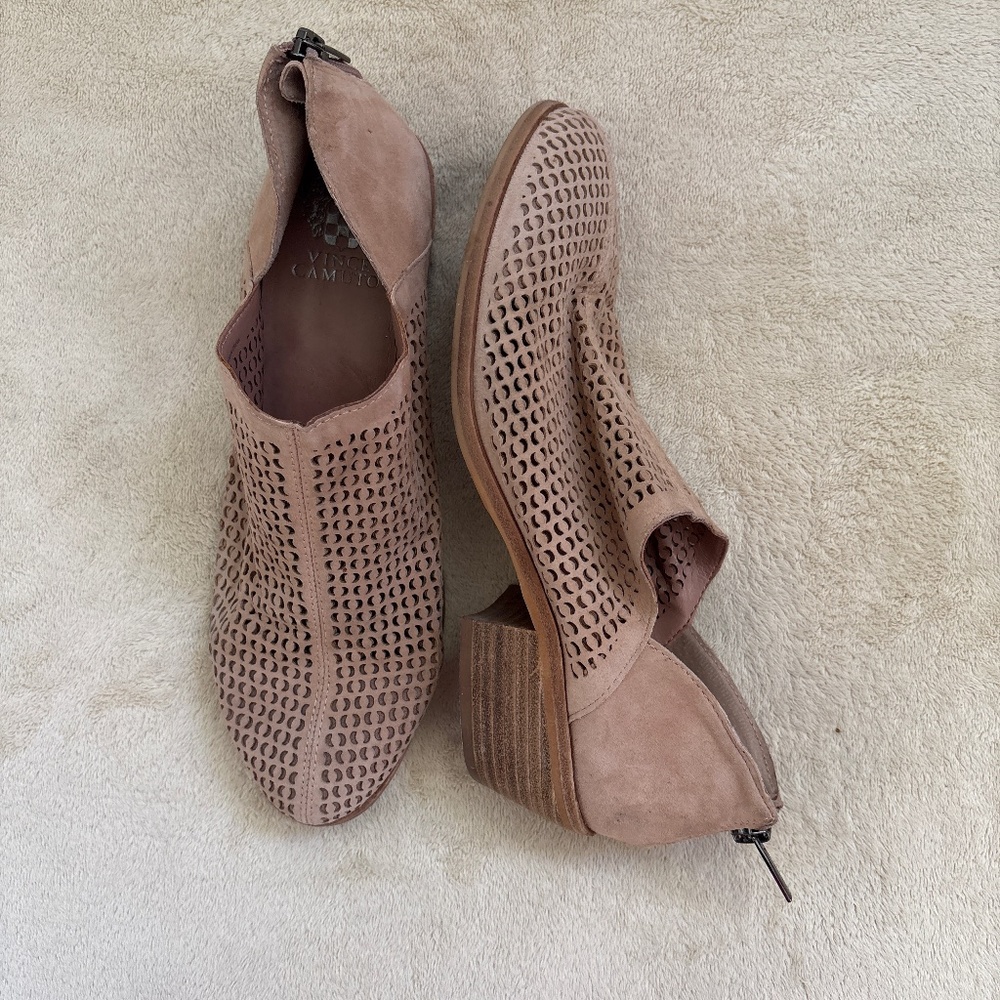 Rose shoes